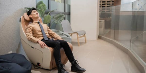 How to Read Massage Chair Reviews Before Buying One